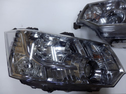 デリカ D5 ヘッドライト